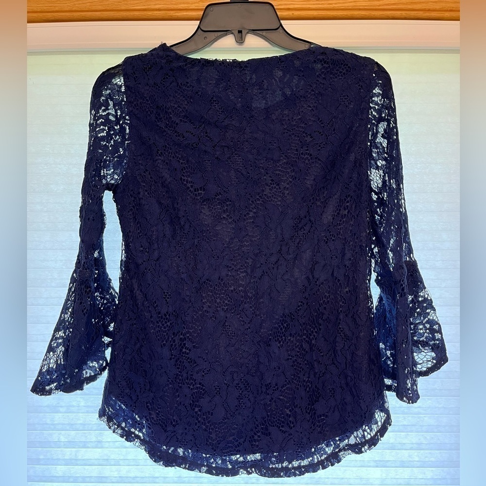 Star Vixen Style Navy Blue Lace Bell Sleeve Top Blouse Lined Juniors Size XS